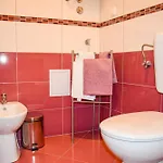 Apartament Amra *