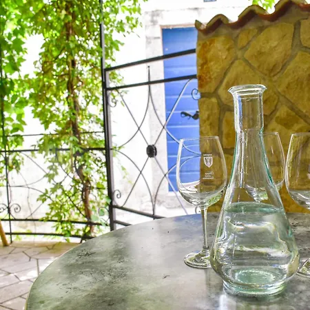 Amra Novi Vinodolski