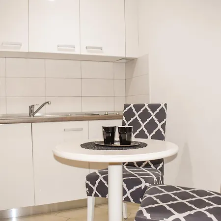 Amra Apartment *