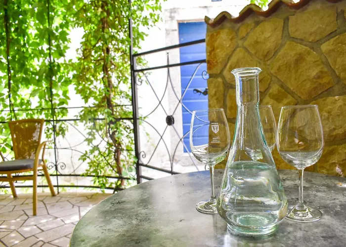 Amra Novi Vinodolski